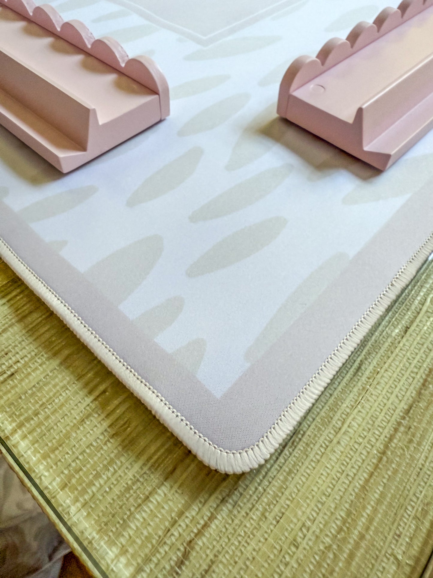 The Neutre Blanc Mahjong Mat